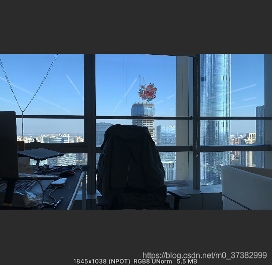 在這里插入圖片描述