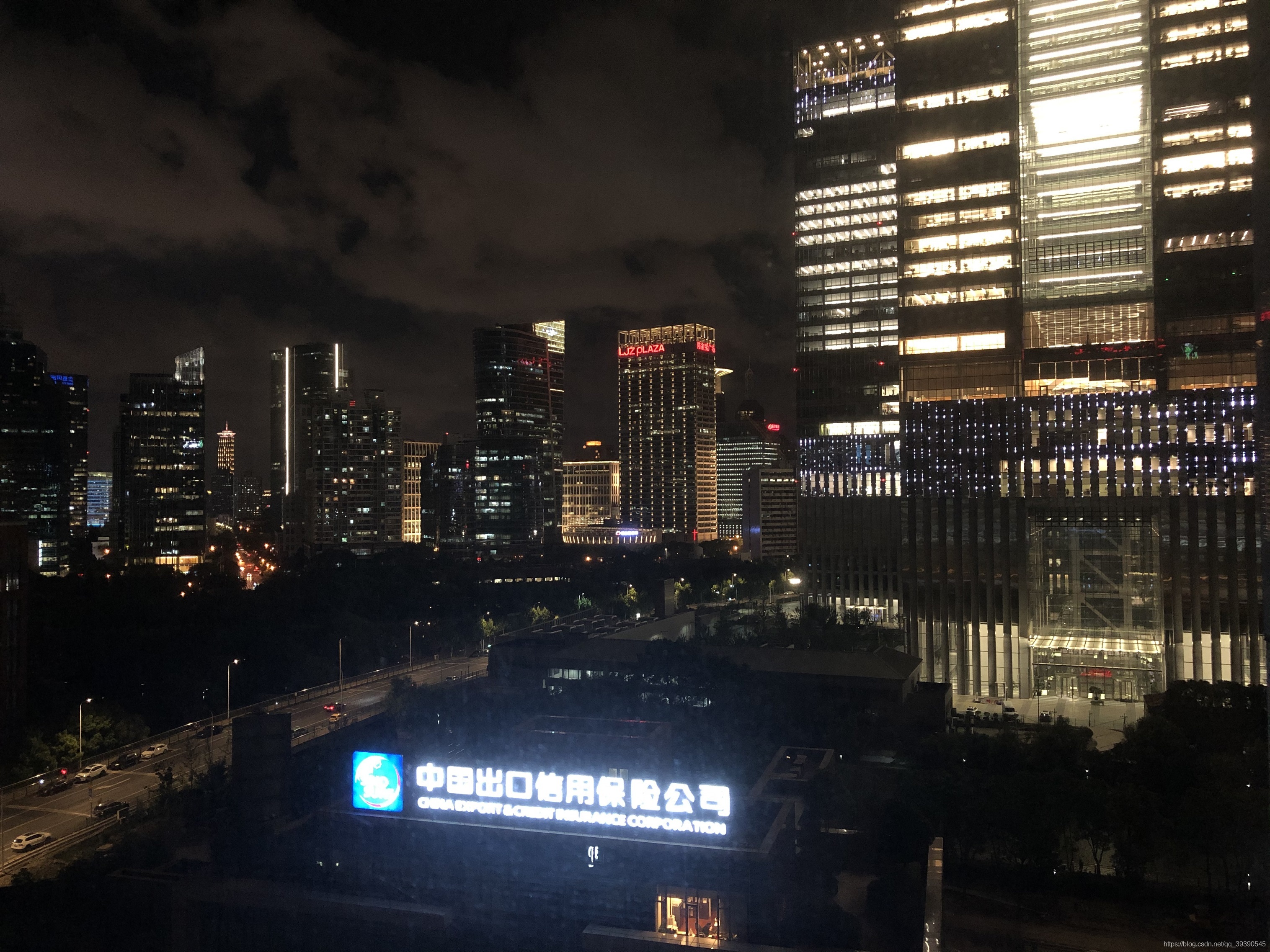 在這里插入圖片描述