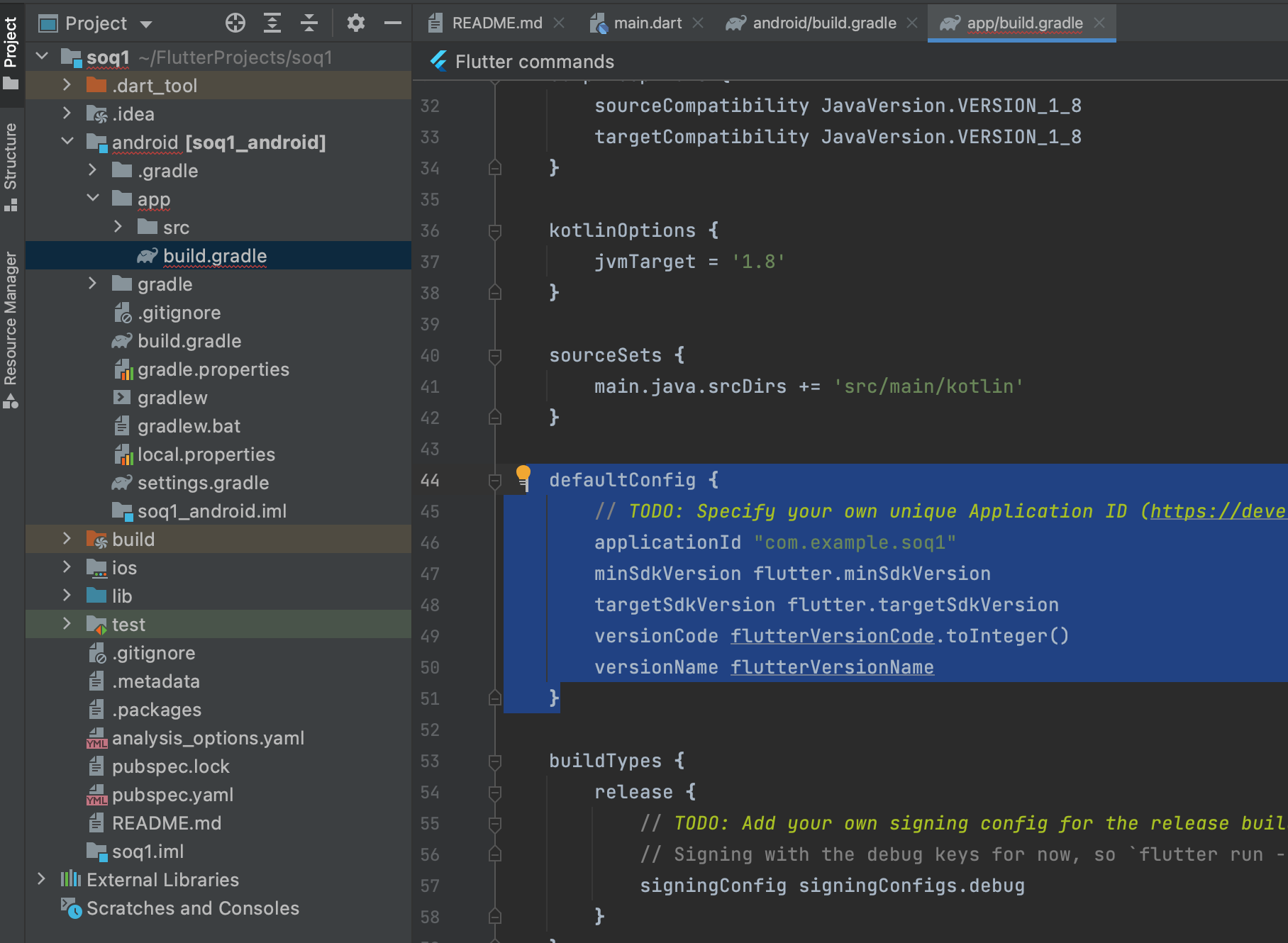我的顫振應用程式 android build.gradle 檔案沒有默認配置和應用程式 ID